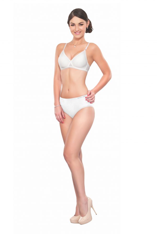 BODYCARE Seamless Bra in White Colour with Soft Cup – Rocky Factory